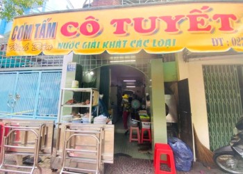 Cơm Tấm Cô Tuyết: Bình dân, hấp dẫn thực khách Sài Gòn