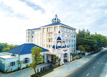 Lan Rung Resort Phú Hải: Kỳ nghỉ sang trọng như lạc vào cung điện châu Âu