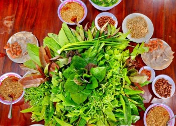 Gỏi lá Kon Tum: Hương vị núi rừng, nét độc đáo văn hóa địa phương