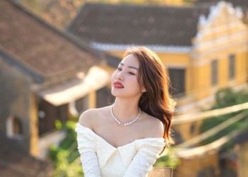 Hội An: Nét đẹp dịu dàng, rực rỡ sắc xuân