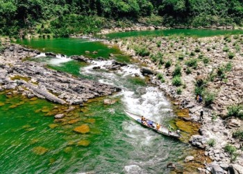 Khám phá Thác Tam Lu Quảng Bình: Hành trình an toàn, trải nghiệm thú vị