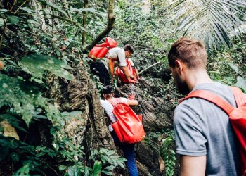 Trekking Tú Làn 1 Ngày: Hành Trình Phiêu Lưu Bất Ngờ