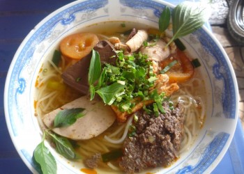 5 Quán Bún Riêu Ngon, Rẻ, Chất Lượng Ở Cần Thơ – Khám Phá Ngay!