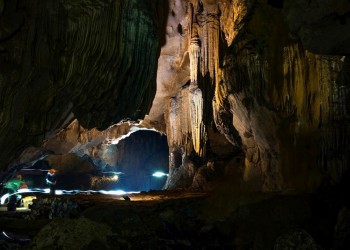 Khám phá Hang Tiên & Chà Lòi Quảng Bình: Bí mật ẩn sâu trong lòng núi