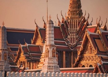 Wat Phra Kaew: Quốc bảo linh thiêng của Thái Lan – Khám phá vẻ đẹp huyền bí