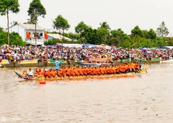 Lễ hội đua ghe ngo Sóc Trăng: Nét văn hóa độc đáo, gắn kết cộng đồng