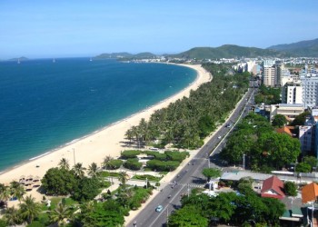 Nha Trang Bụi Bạc: Kinh Nghiệm Du Lịch Tiết Kiệm Cho Người Mới Bắt Đầu