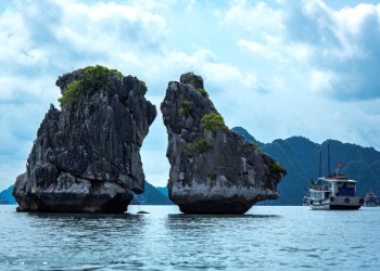 Hòn Trống Mái: Bí ẩn ẩn chứa trong địa danh độc đáo