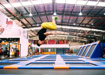 Jump Arena Hà Nội: Trải nghiệm vui nhộn, năng động tại khu vui chơi Trampoline