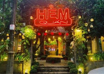 Hẻm Quán: Góc Sài Gòn Nồng Nàn Giữa Hà Nội