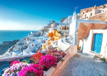 Santorini: Hành trình khám phá thiên đường Địa Trung Hải