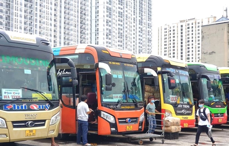 Xe Anh Đông: Nhiều tuyến, nhiều lựa chọn.