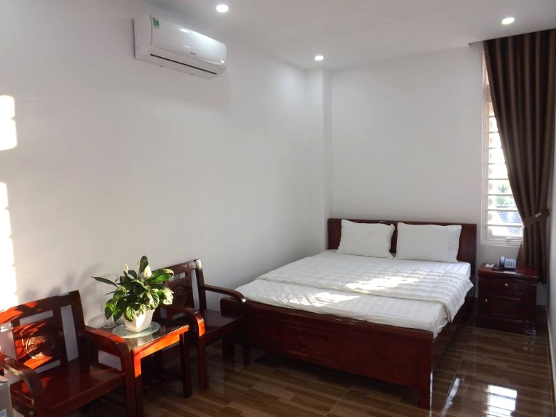 Lavender Hotel: Tiện nghi cơ bản, đầy đủ mỗi phòng.