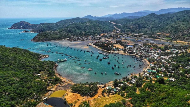 Phan Rang - Ninh Thuận đang vươn mình trở thành điểm đến du lịch hấp dẫn, thu hút du khách trong và ngoài nước.