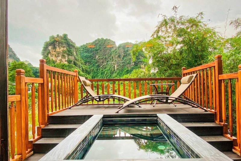 Tam Cốc Garden Resort: Núi rừng Ninh Bình.