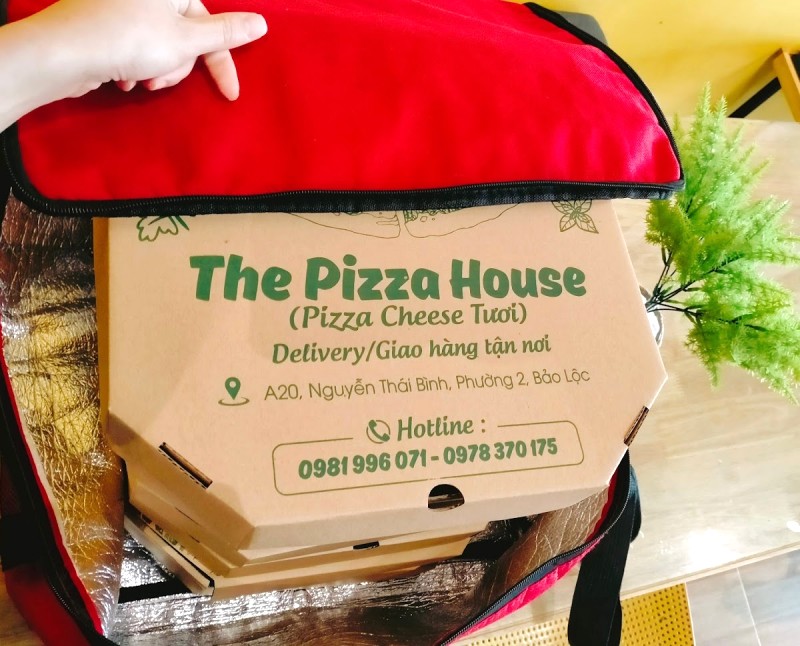 Hải Âu Travel mách bạn: đặt pizza trước 15-30 phút để thưởng thức nóng hổi, tránh chờ đợi! 🍕