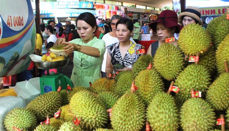 Lễ hội thu hút đông đảo người dân Bình Dương và các tỉnh lân cận.