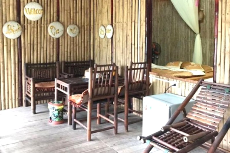 Bungalow gia đình: Phòng ngủ riêng biệt, gian nghỉ ngơi.