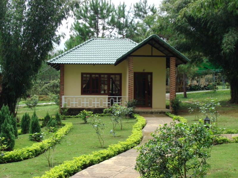 Bungalow ấn tượng tại thác Dambri, Bảo Lộc.