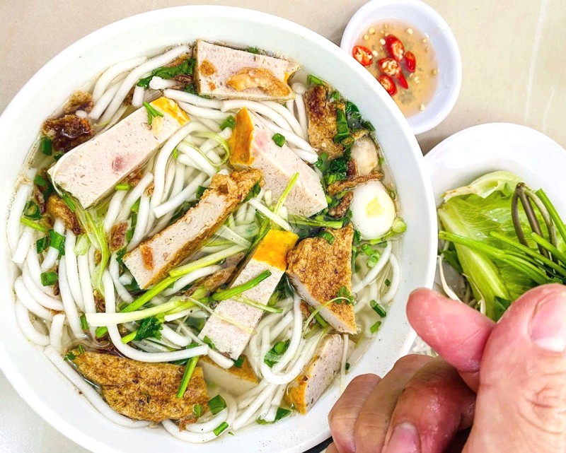 Bánh canh chả cá Phan Thiết - Hương vị truyền thống.