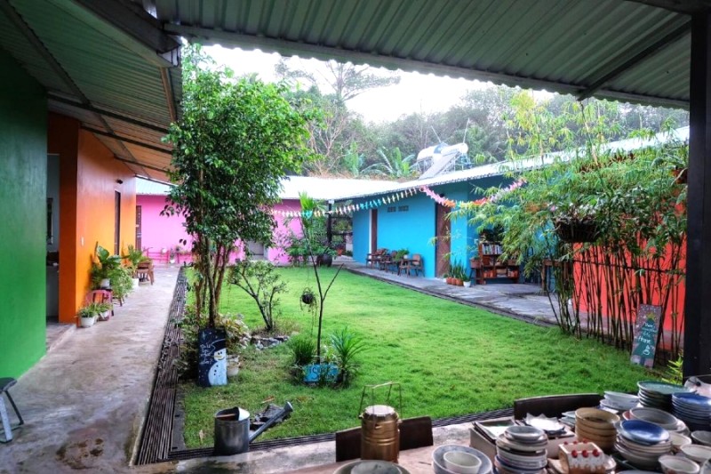 Lana Land: Homestay Phú Quốc gần biển, lý tưởng kết nối bạn bè mới.