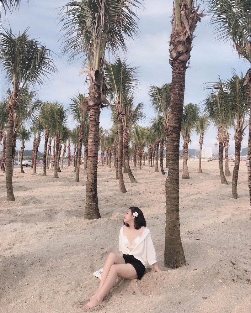 Mát mẻ bên bờ biển Sun World Hạ Long! 🏖️  Ảnh: @ng.hthg