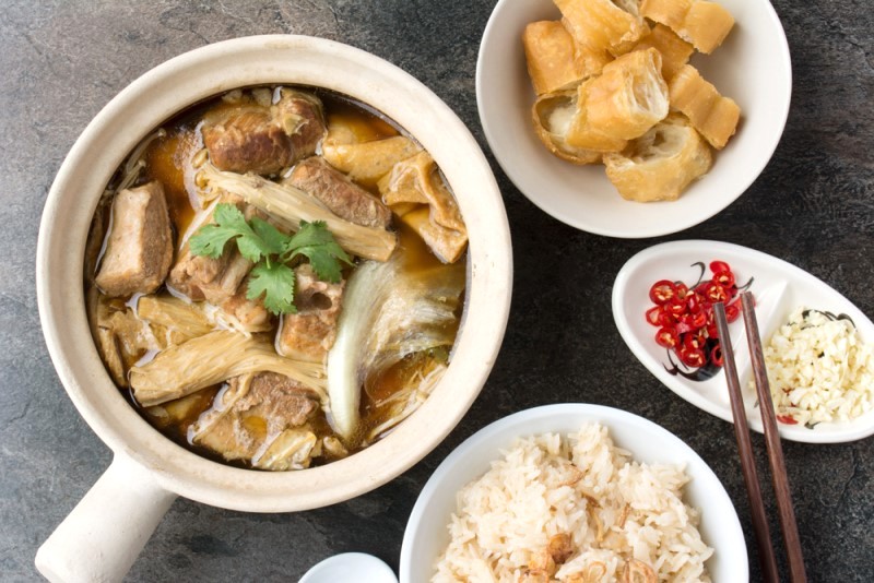 Bak Kut Teh: Hương vị Singapore.