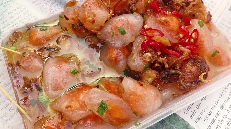 Bánh tai vạc, quai vạc, bột lọc: Đặc sản miền Trung.