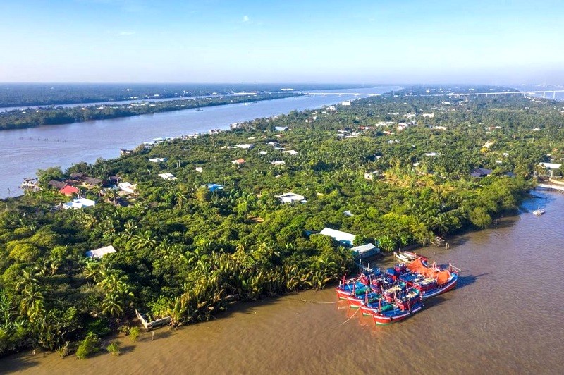 Cồn Phụng - Nơi sông Tiền chảy.