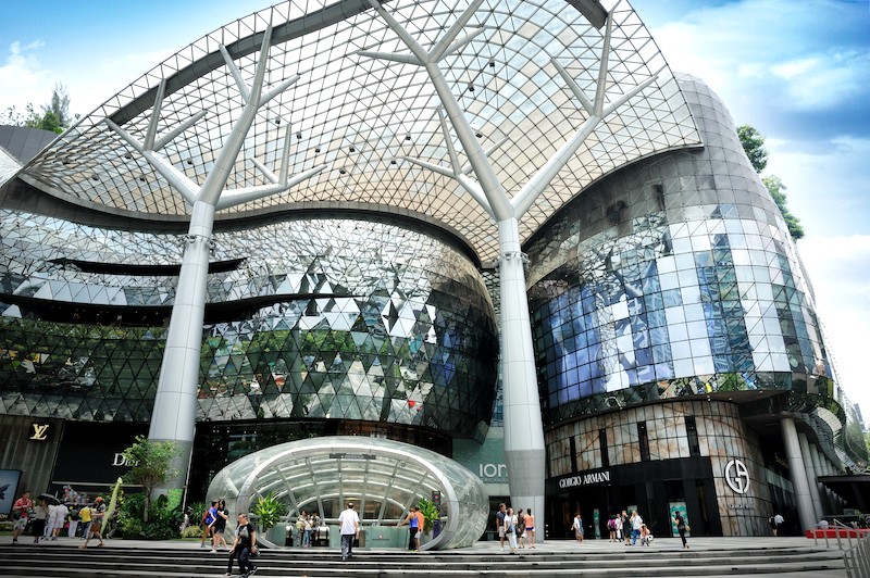 Orchard Road: Thương hiệu xa xỉ, ẩm thực đỉnh cao, giải trí bất tận.