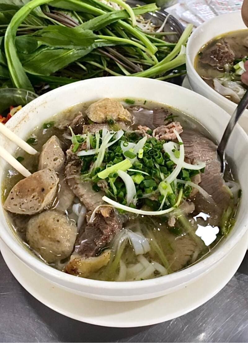 Phở Lệ: Ngon nhất Sài Gòn!