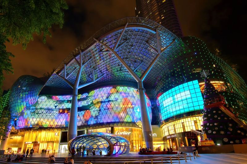 Orchard Road: Con đường sầm uất bậc nhất thành phố.