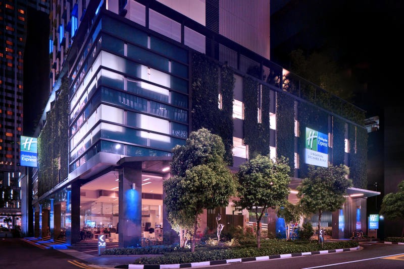 Holiday Inn Express Singapore Orchard Road: Khách sạn giá phải chăng.