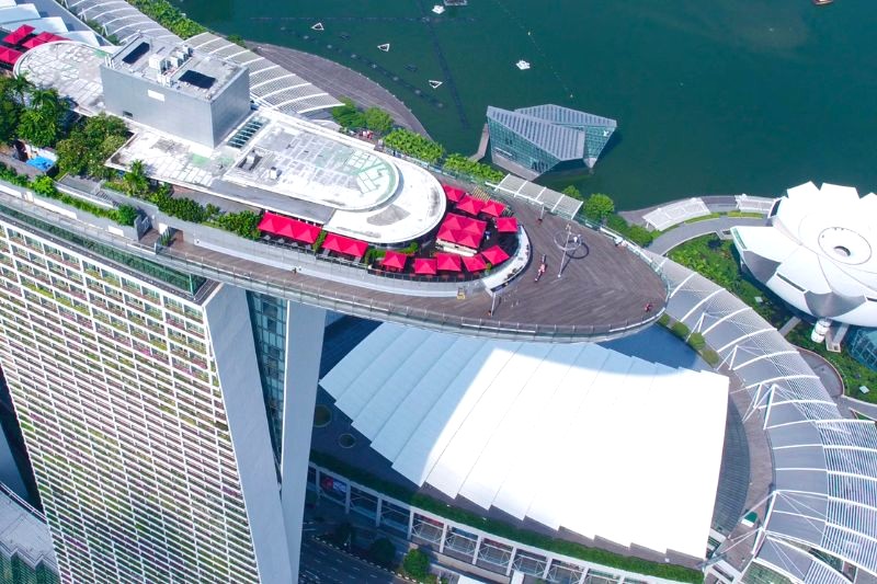 Marina Bay Sands: Khách sạn thuyền bay.