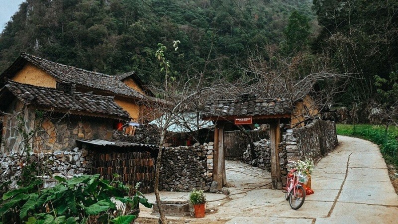 Khung cảnh xưa cũ khiến bao người ngẩn ngơ.