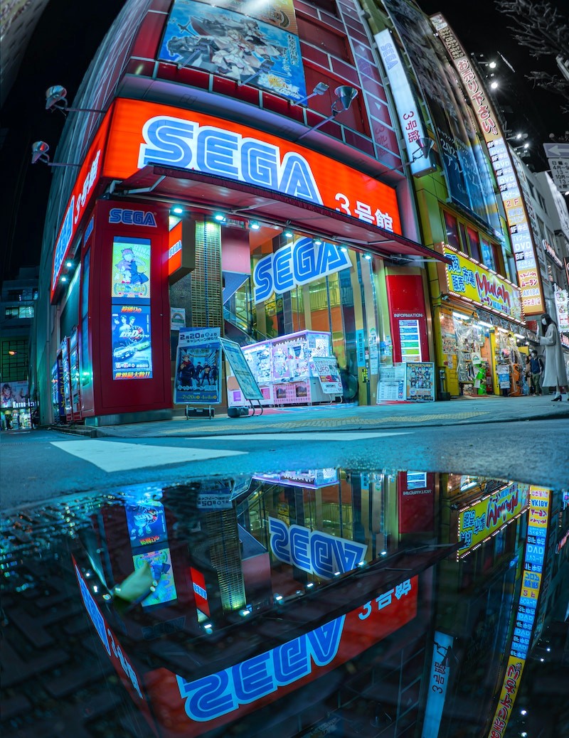 Tìm mọi game Sega tại Akihabara!