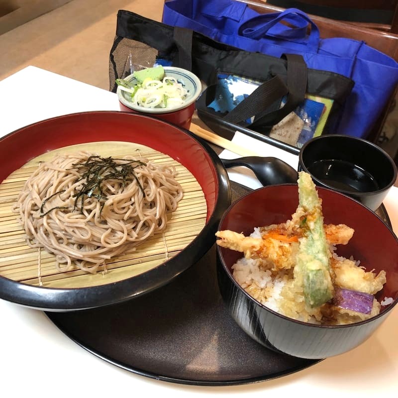 Mimi: Mì soba Hokkaido trứ danh.