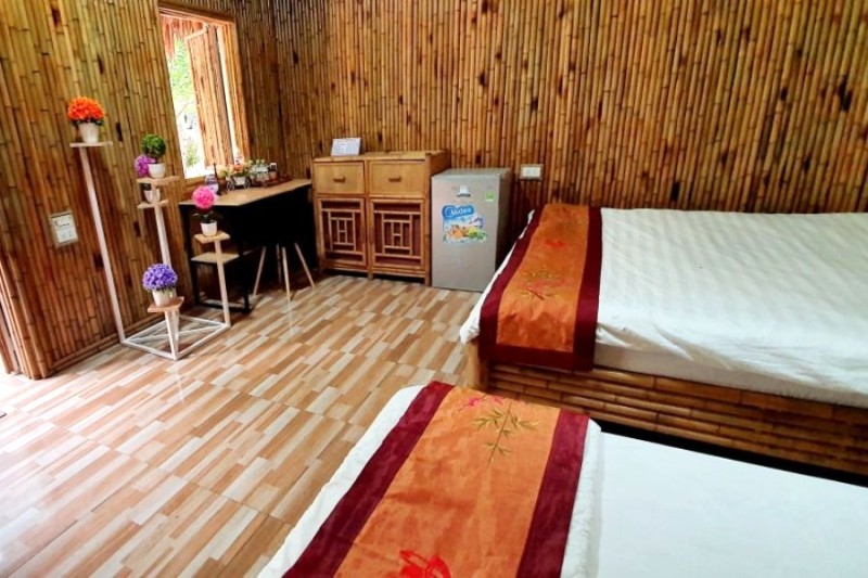 Phòng gia đình view hồ, rộng nhất homestay.