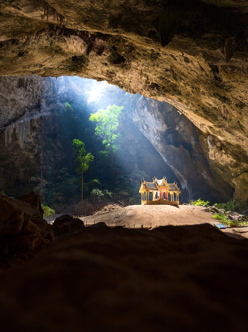 Hang Phraya Nakhon: Khoảnh khắc đẹp nhất đời bạn.