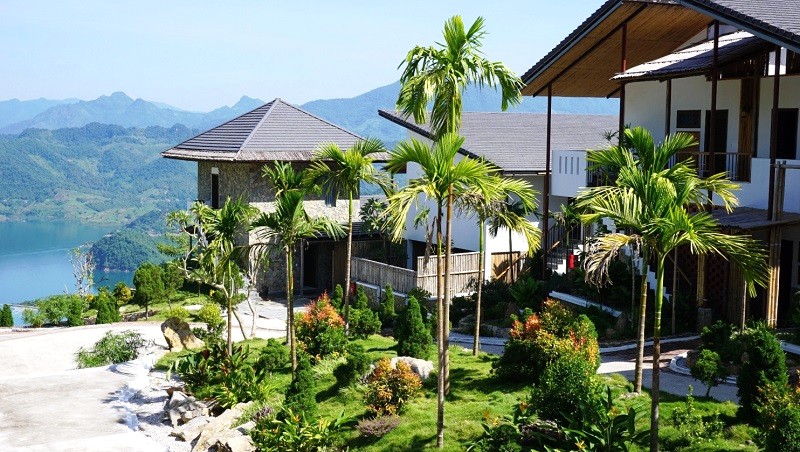 Bakhan Resort Hòa Bình: Không gian rộng 4ha.