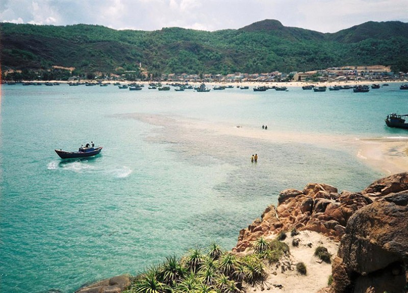 Hải Minh: Làng chài bình yên, hoang sơ.