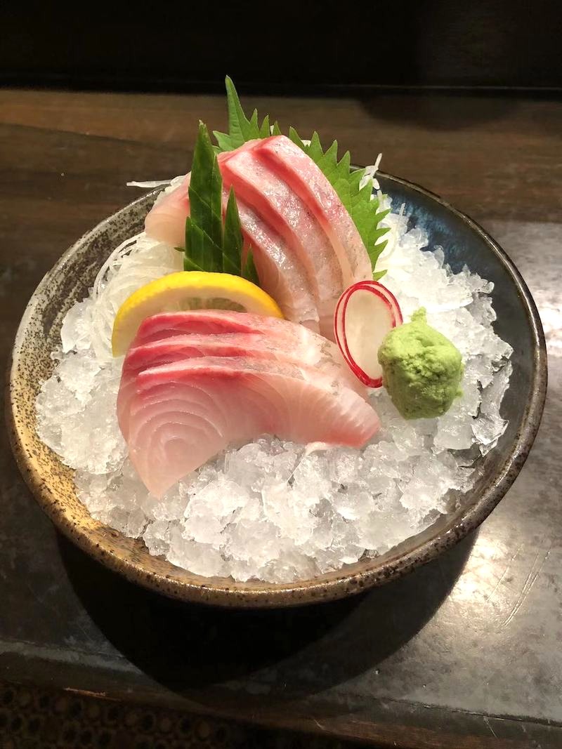 Sashimi Kanpachi: ngon miệng và giàu dinh dưỡng.