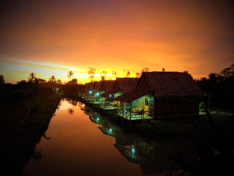 Hoàng hôn tuyệt đẹp ở Green Village Homestay.