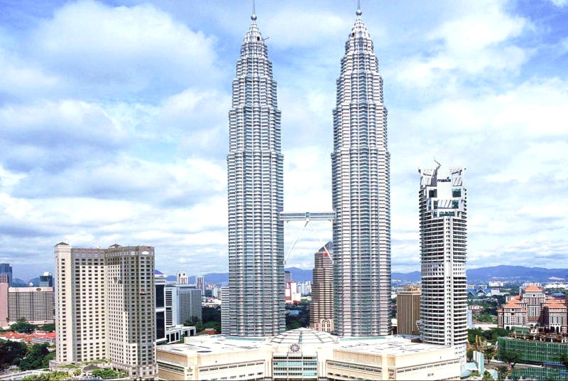 Tháp đôi Petronas: Biểu tượng Malaysia.