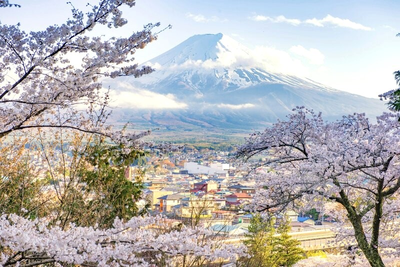 Yamanashi, vùng đất yên bình, là quê hương của ngọn núi Phú Sĩ, biểu tượng Nhật Bản.