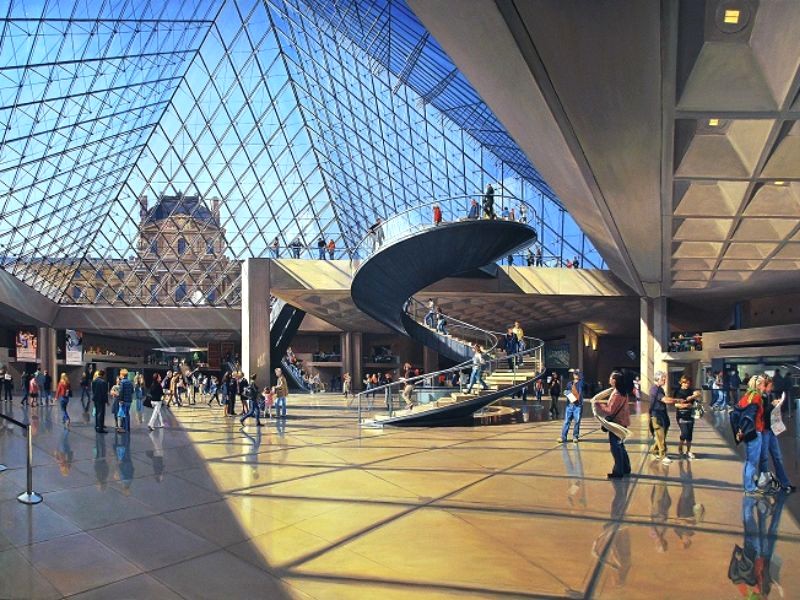 Kim Tự Tháp Louvre, biểu tượng của bảo tàng. (Ảnh: Tour du lịch Châu Âu)