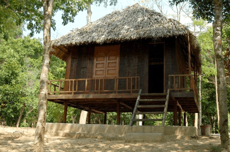 Gần Thác Mai, nhiều homestay.