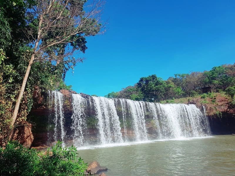 Thác Đắk Mai nhỏ xinh ở Bù Gia Mập.