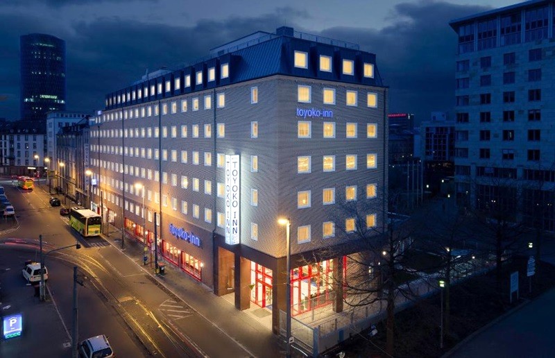 Toyoko Inn Frankfurt am Main Hauptbahnhof, gần ga trung tâm.