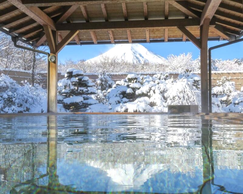 Tắm onsen tại Benifuji no Yu.